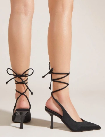 Pantofi SHEIN, negru