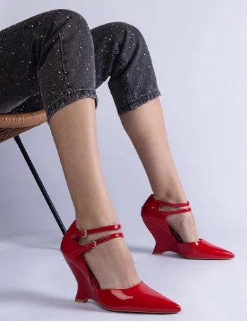 Pantofi SHEIN, rosu