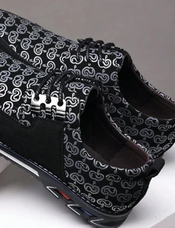 Pantofi SHEIN, negru Negru