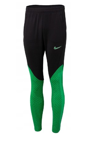 
						Pantaloni Nike, negru