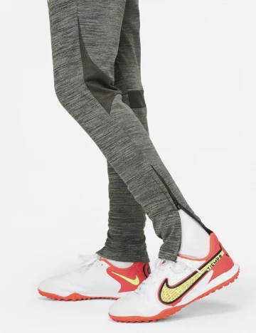 Pantaloni Nike, verde
