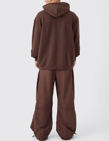 Pantaloni Boohoo MAN, maro