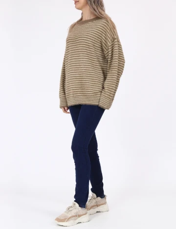 Pulover Oversize COLLUSION, maro