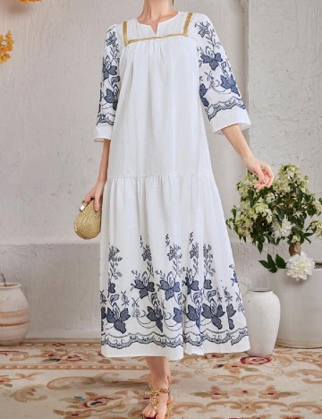 
						Rochie medie SHEIN, alb