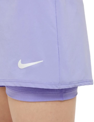Pantaloni scurti Nike, mov