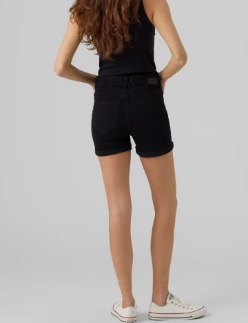 Pantaloni scurti Vero Moda, negru
