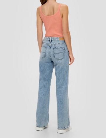 Maiou Q/S, piersica