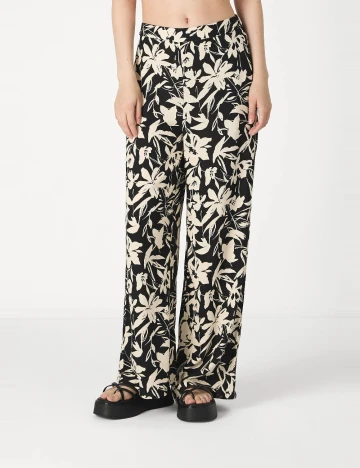 Pantaloni Boohoo, negru/ecru Negru