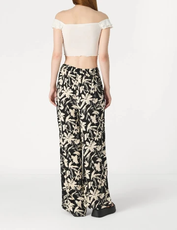 Pantaloni Boohoo, negru/ecru Negru