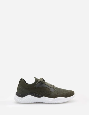 Adidasi Reserved, verde Verde