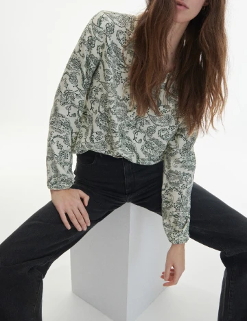 Bluza Reserved, crem/verde Verde