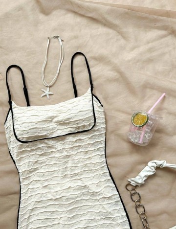 Rochie medie SHEIN, crem