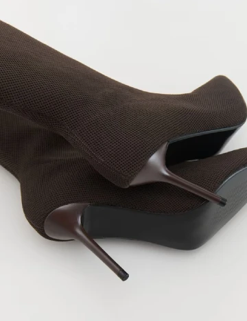 Botine Reserved, maro