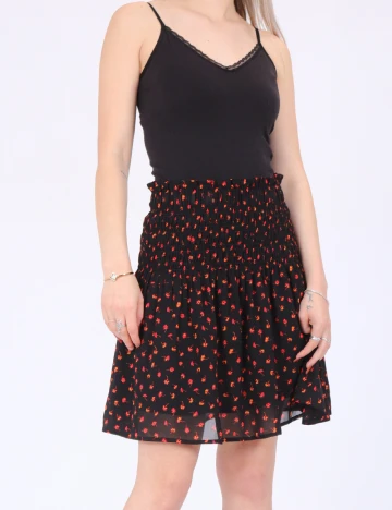 Fusta Only, negru