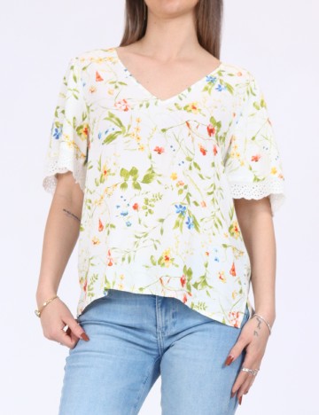 
						Bluza Vero Moda, alb