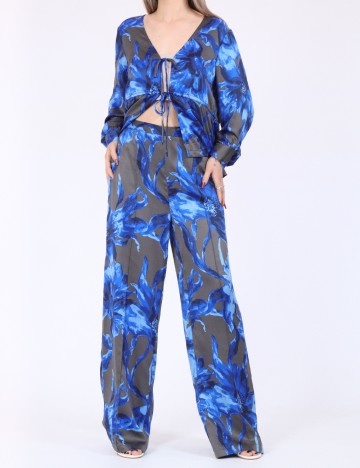 
						Pantaloni Vero Moda, albastru