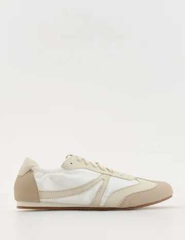 Adidasi Reserved, crem