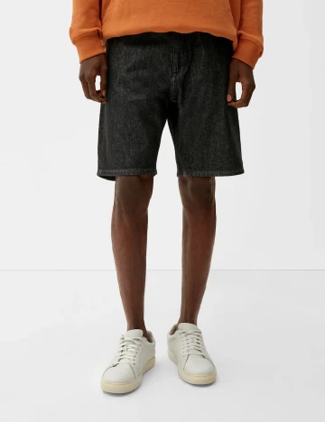 Pantaloni scurti s.Oliver, negru Negru