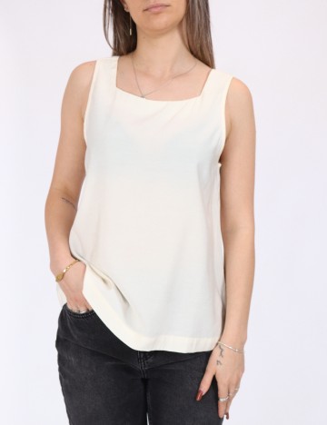 
						Maiou Vero Moda, ecru
