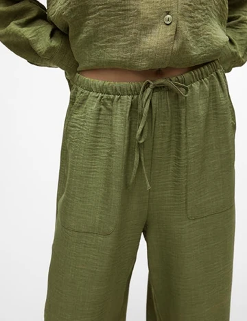 Pantaloni Vero Moda, kaki Verde