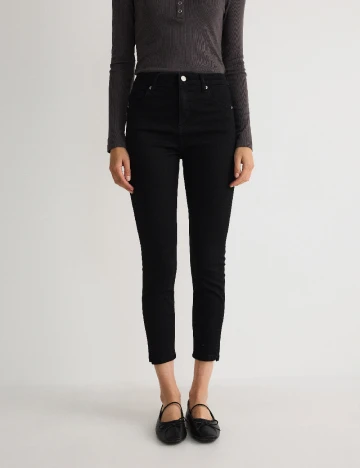 Blugi Reserved, negru