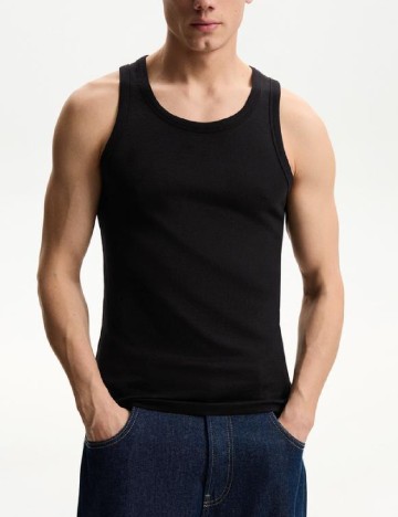 
						Maiou Bershka, negru