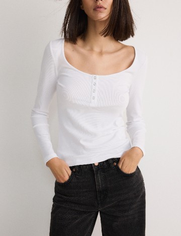 
						Bluza Reserved, alb