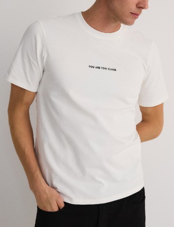 
						Tricou Reserved, alb