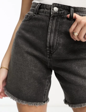 Pantaloni scurti Miss Selfridge, gri