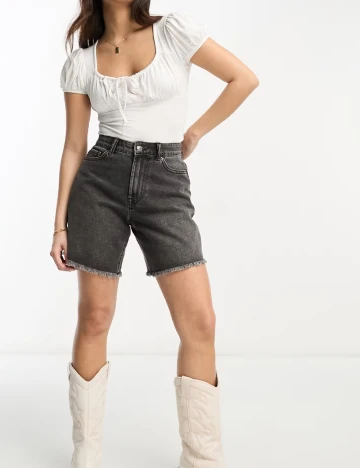 Pantaloni scurti Miss Selfridge, gri
