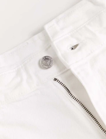 Pantaloni scurti Miss Selfridge, alb Alb
