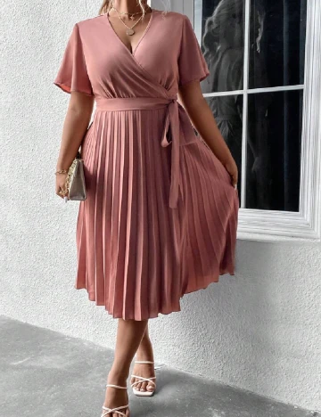 Rochie medie SHEIN CURVE, roz pudra inchis Roz