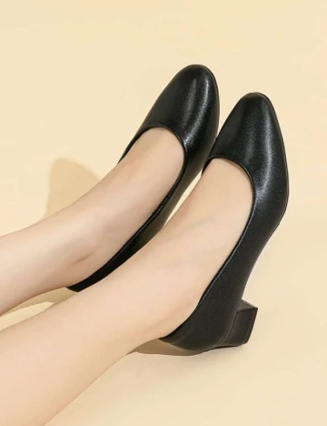Pantofi SHEIN, negru