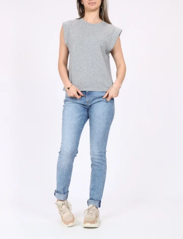 Tricou Pieces, gri