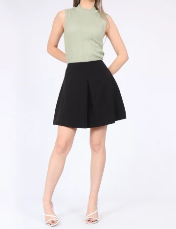 Fusta Pieces, negru