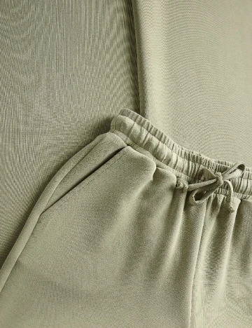 Pantaloni Reserved, verde