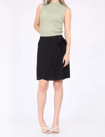 Fusta Pieces, negru