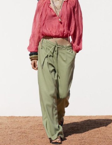 
						Pantaloni Zara, verde