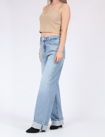 Top Pieces, crem