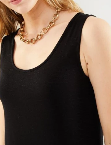 Rochie medie Pieces, negru
