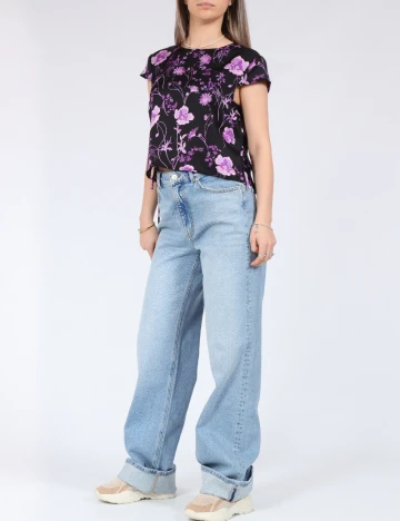Top Something New, negru