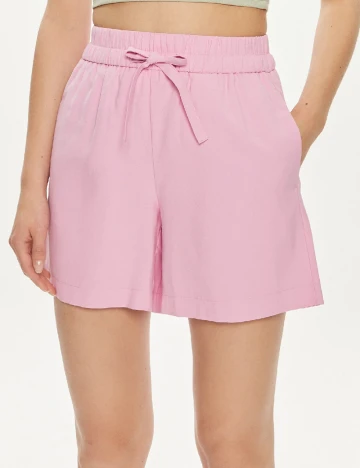 Pantaloni scurti Vero Moda, roz Roz