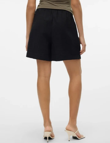 Pantaloni scurti Vero Moda, negru