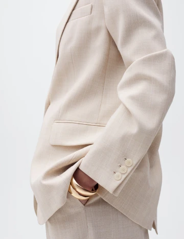 Sacou Mango, crem