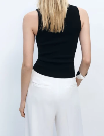 Maiou Mango, negru Negru