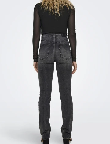 Body Only, negru