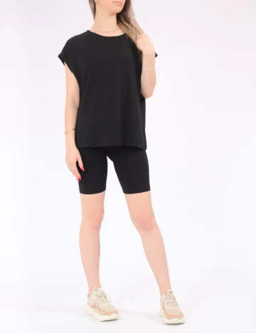 Tricou Only, negru
