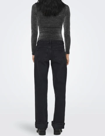 Body Only, negru