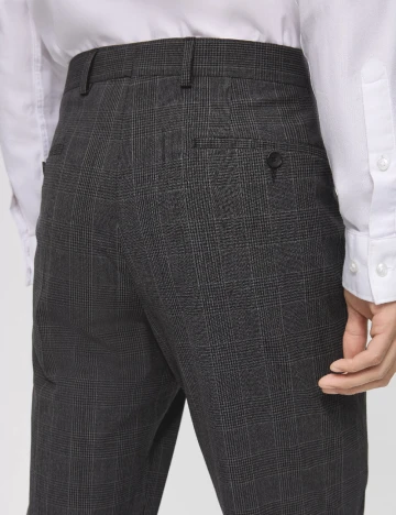 Pantaloni s.Oliver, gri inchis Gri