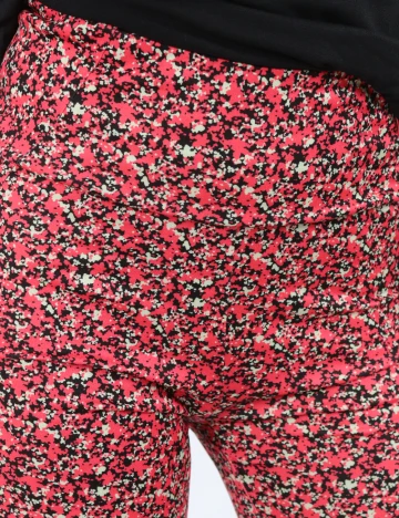 Colanti Vero Moda, rosu